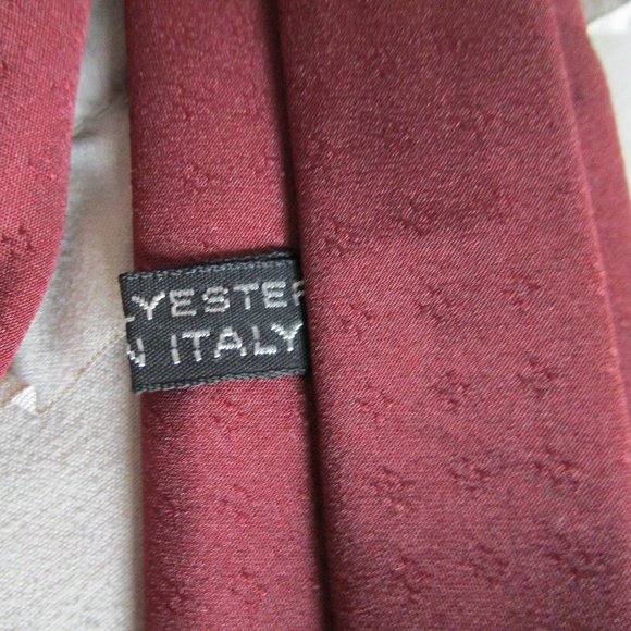 RARE collectible designer tie - Picture 3 of 4